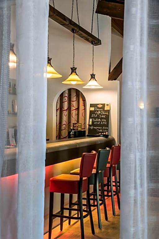 The Originals City, Hotel La Siesta, Annonay Est (Inter-Hotel)