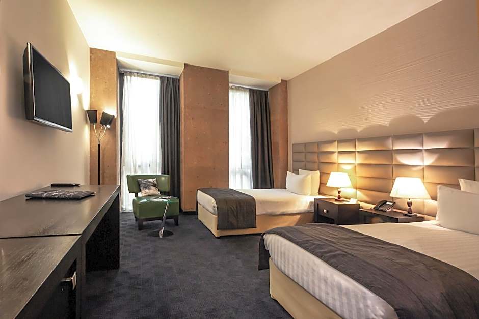North Avenue Hotel
