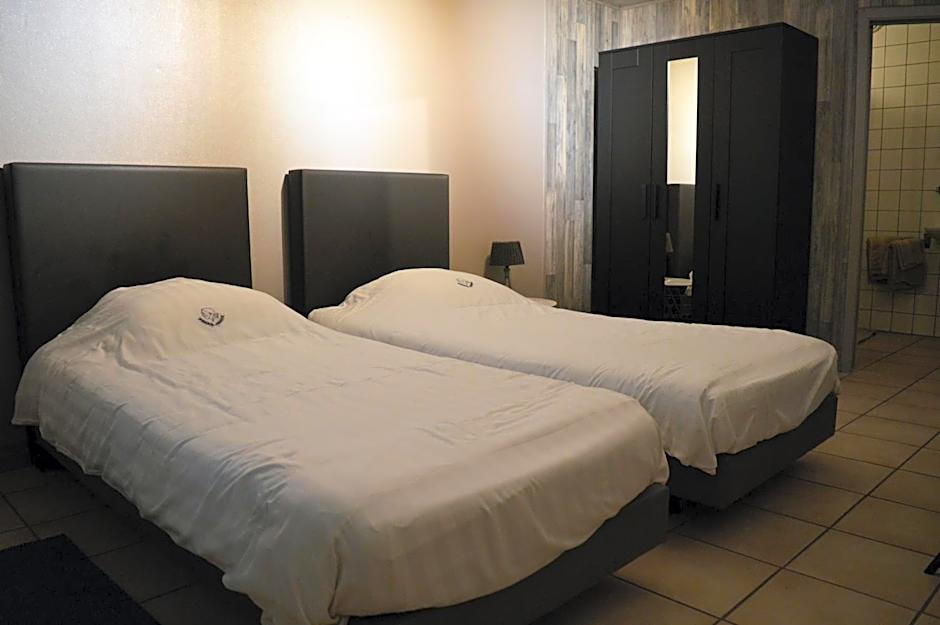 Hotel De Schacht – Genk, AL