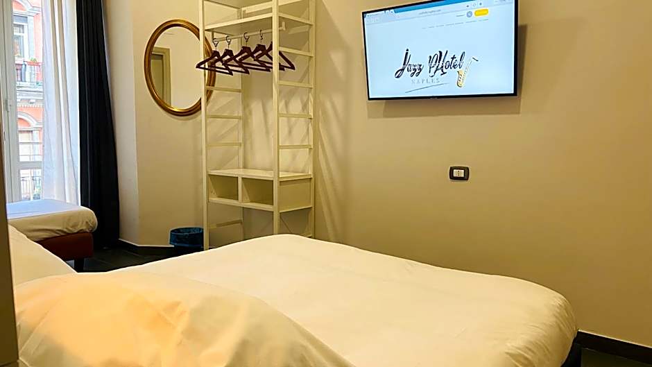 Jazz Hotel