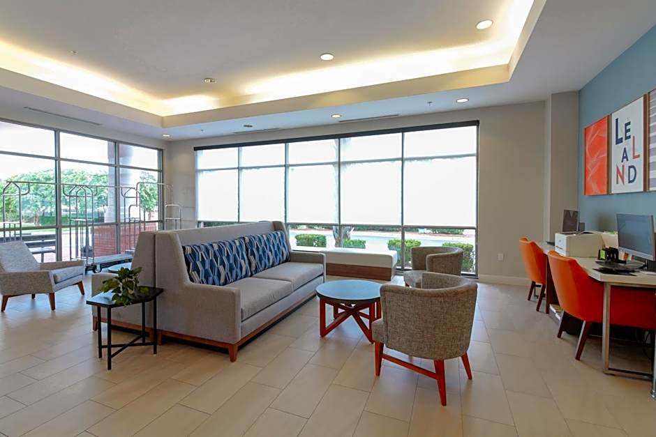 Holiday Inn Express Leland - Wilmington Area By IHG