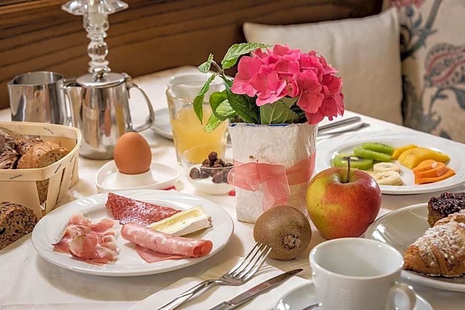 Hotel Weisse Lilie - B&B