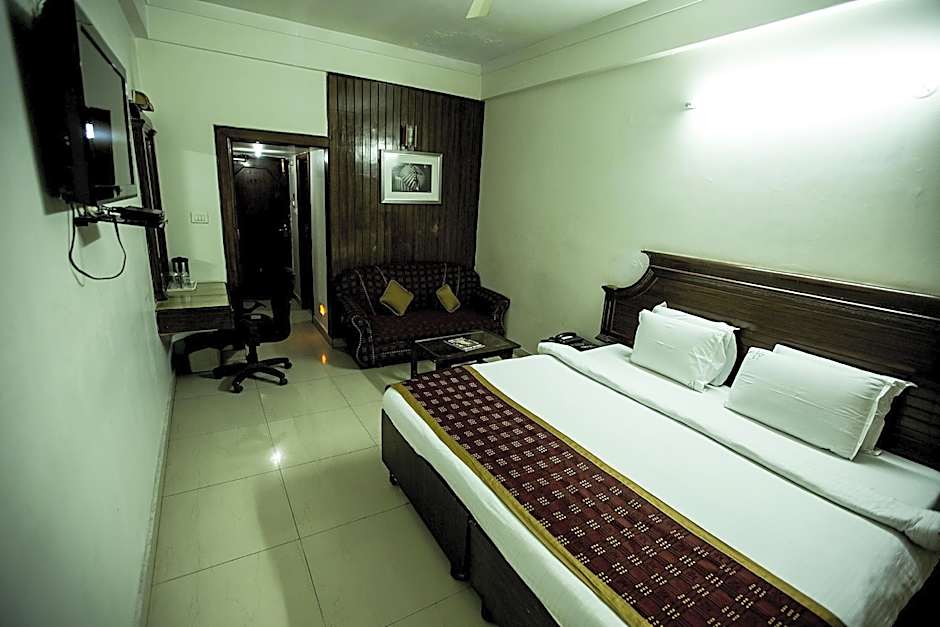 Hotel Deep Avadh