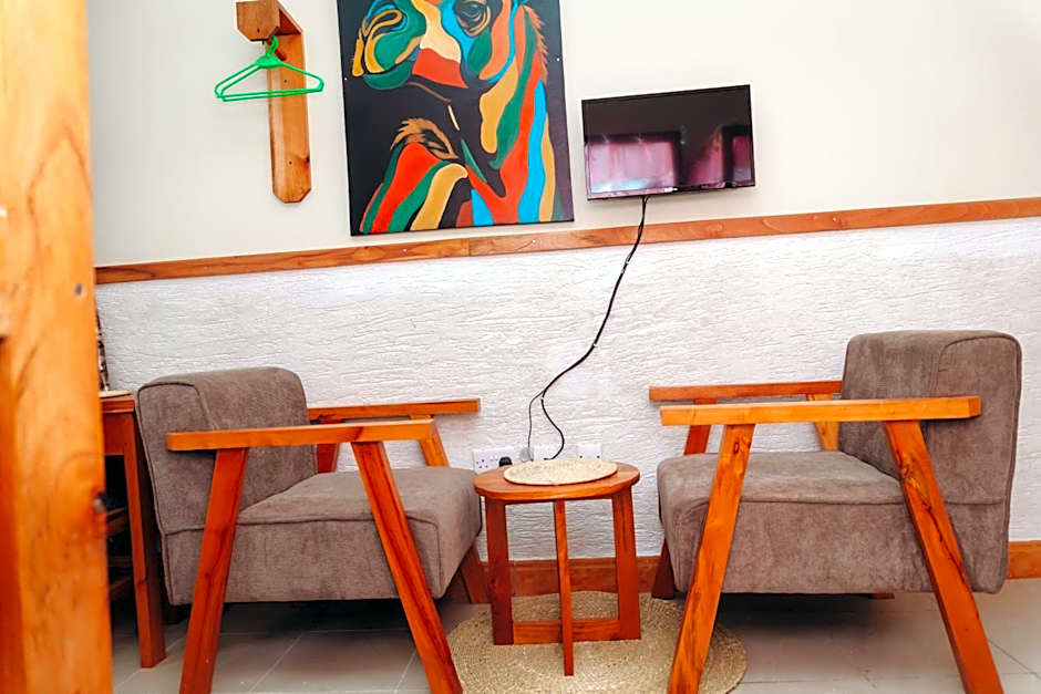 Arusha Giraffe Lodge
