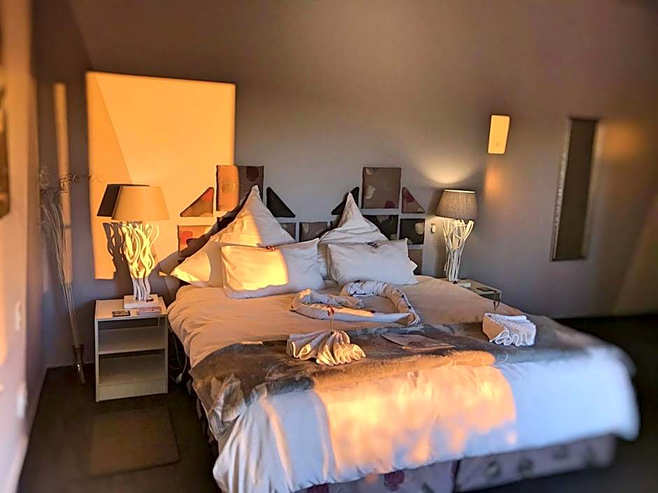 Farr Out Guest House