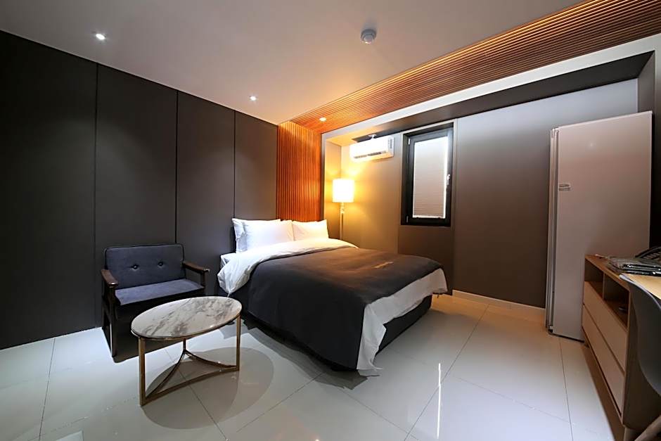Hotel K