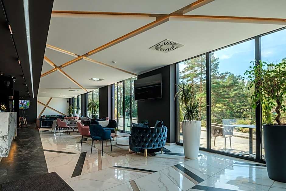 HOTEL ROYAL MOUNTAIN