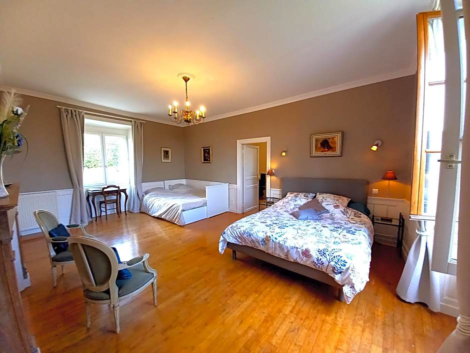 Au pays de Jacquou : Chambre d’hôtes et table d’hôtes