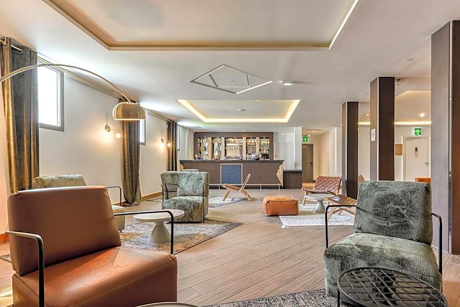 Zenitude Hotel la Valadiere, an Ascend Collection Hotel