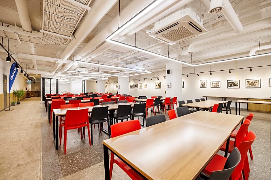 Kenny Stay Jeju Mosulpo