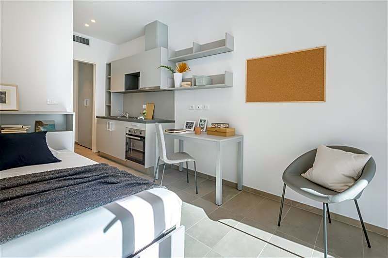 Florentia Living Stays