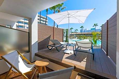 The Innside Room Pool View Solarium