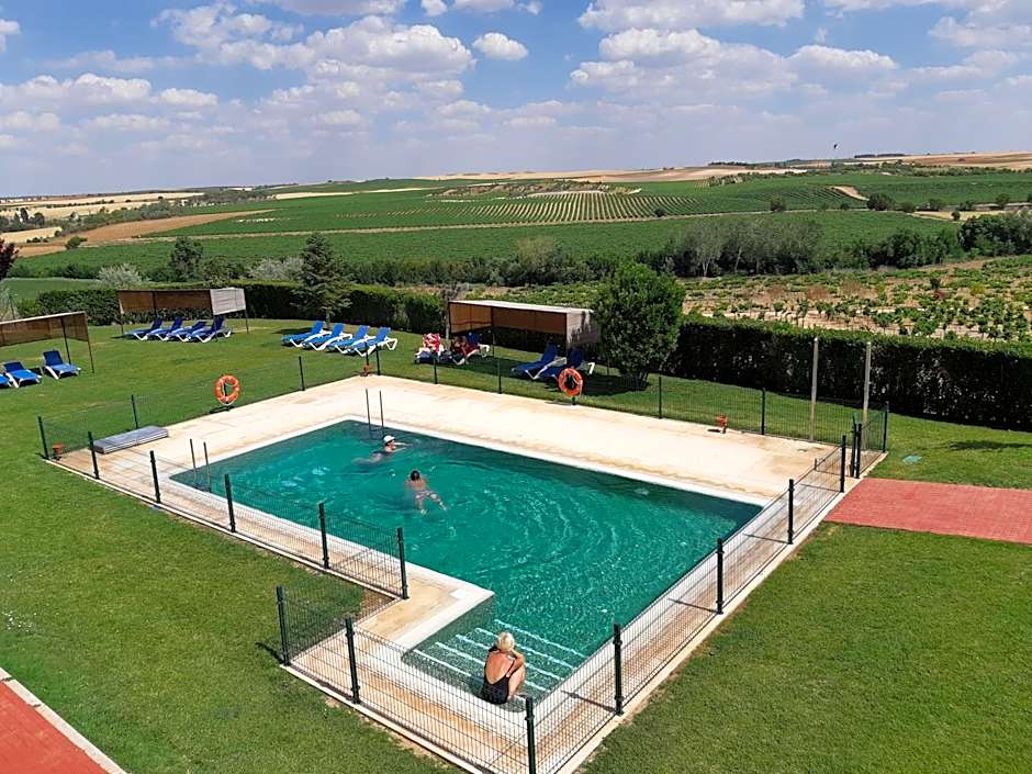 Complejo Enoturístico Finca La Estacada