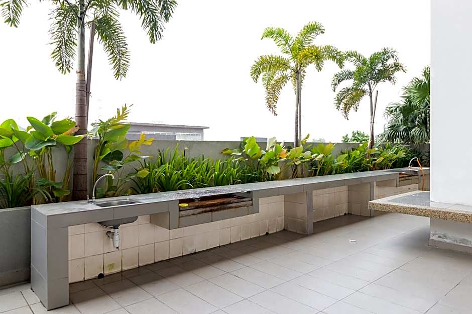 Boulevard Service Apartment KL by Airhost