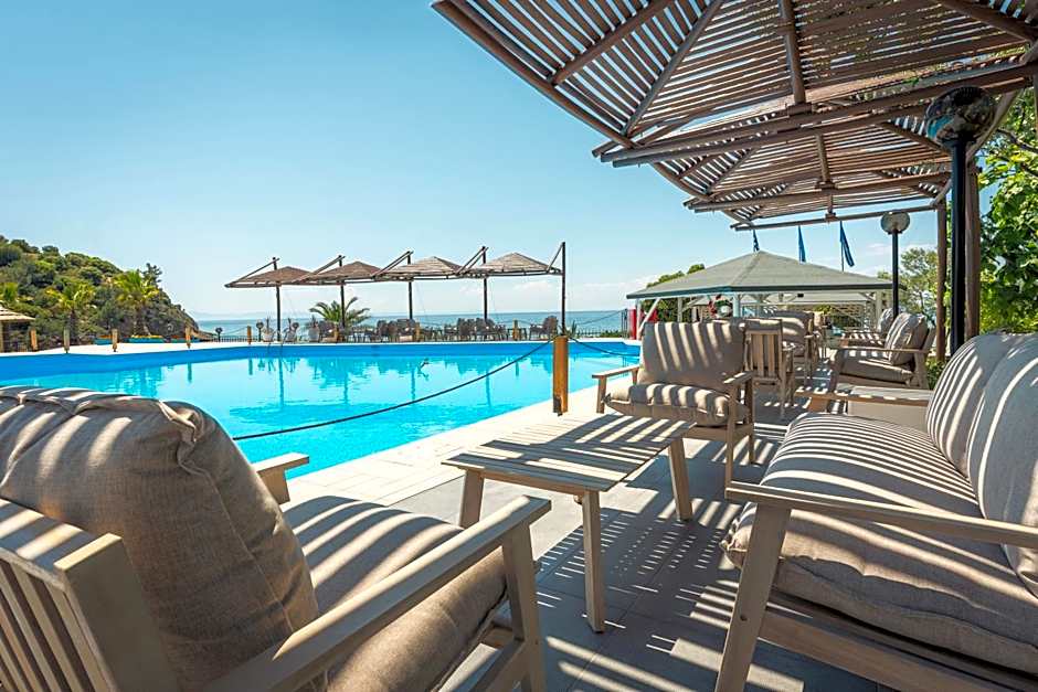 Kamari Beach Hotel
