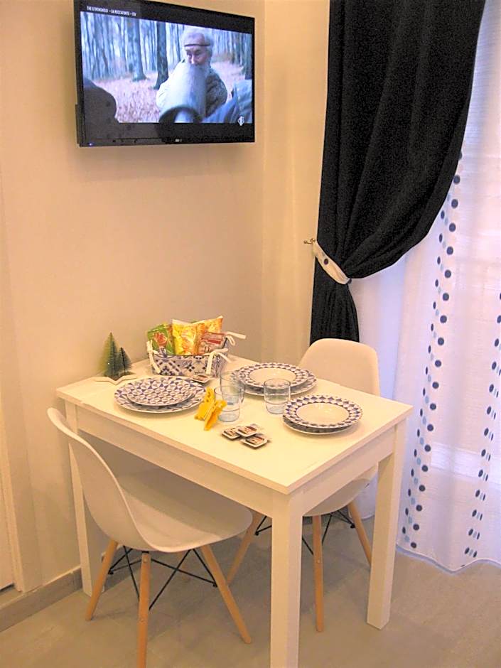 B&B Lemon Flats
