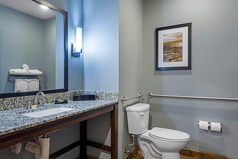 Best Western Plus Overland Inn