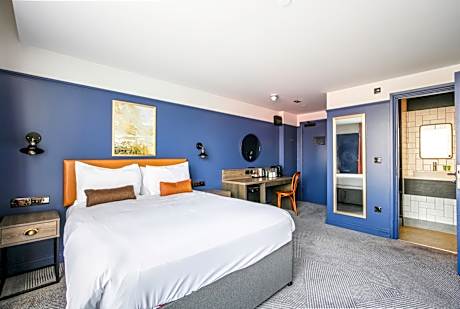 Standard Double Room - Non-Smoking