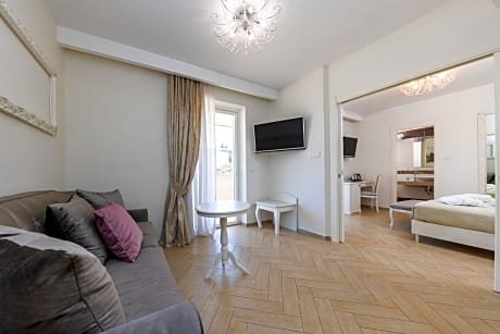 Junior Suite with  Balcony - Annex Villa