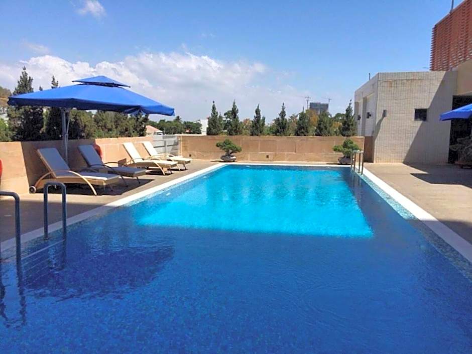 Petro Hotel