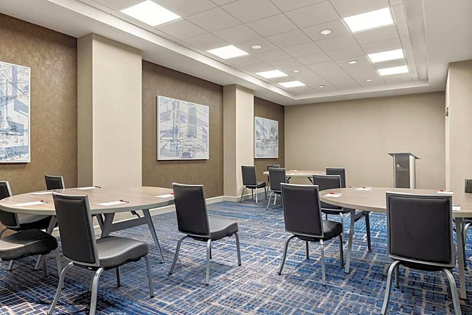 Chicago Marriott Downtown Magnificent Mile