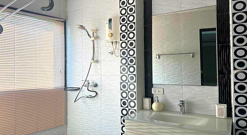 BKL Pool Villa Pattaya