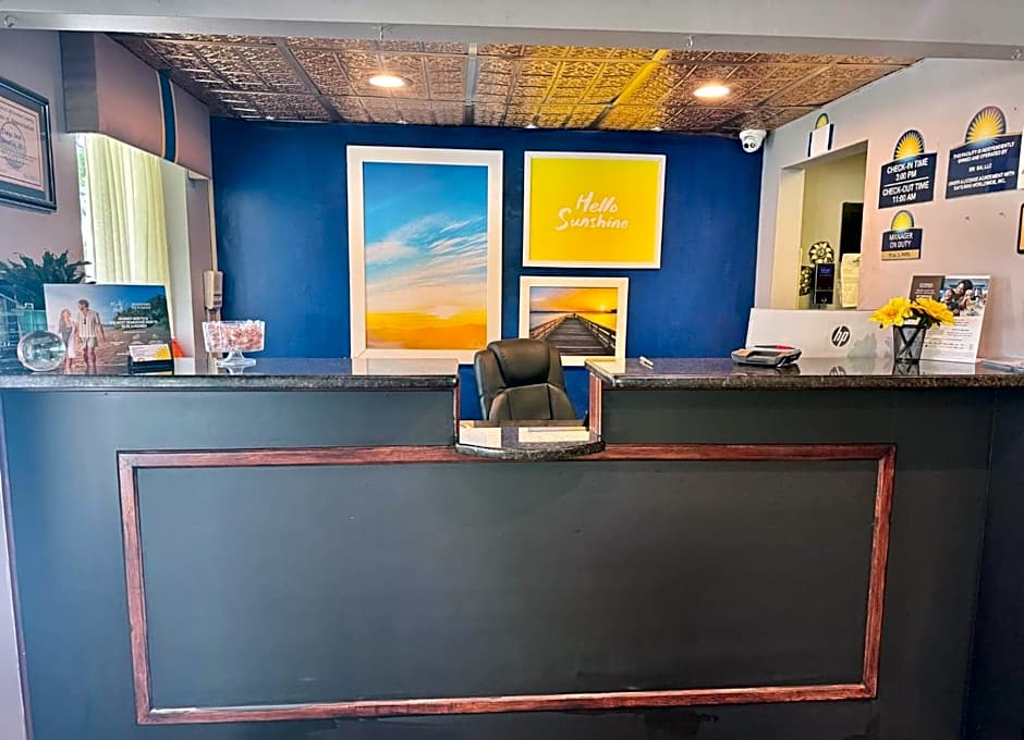 Days Inn by Wyndham Seneca