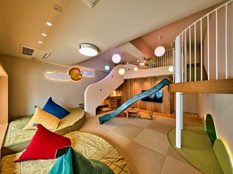 Kids Deluxe Room