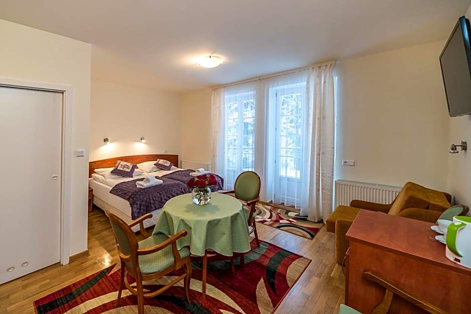 Astoria - Willa Literatów