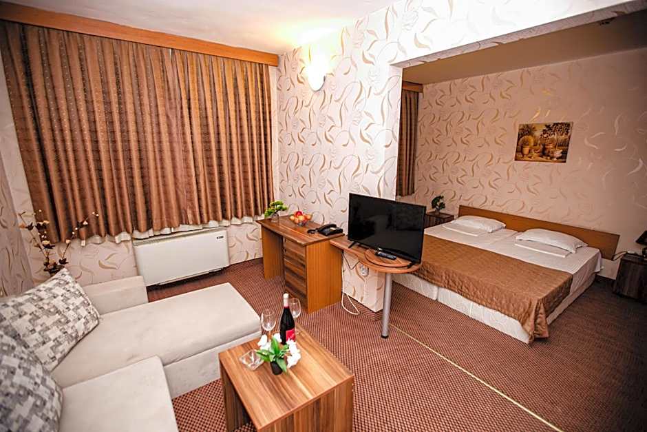 Rodopi Hotel