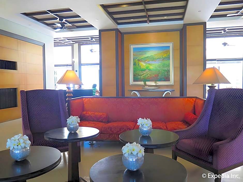 Pontefino Hotel And Residences