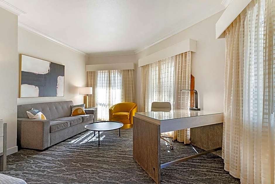 Best Western Plus Novato Oaks Inn