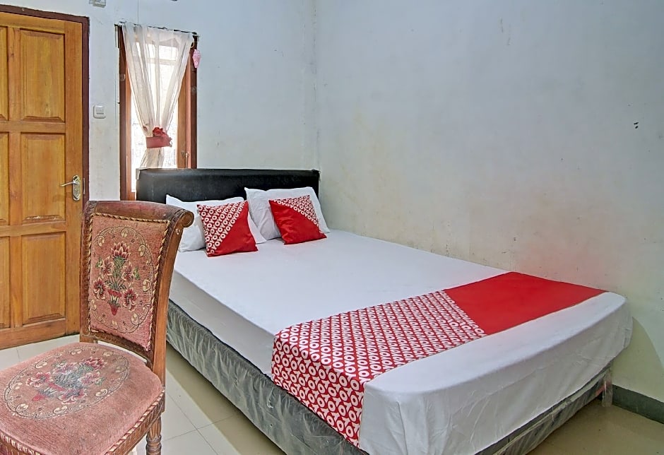 SPOT ON 92281 Susupuan Kost