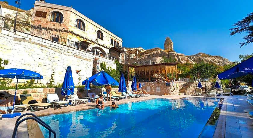 Grand Elite Cave Suites