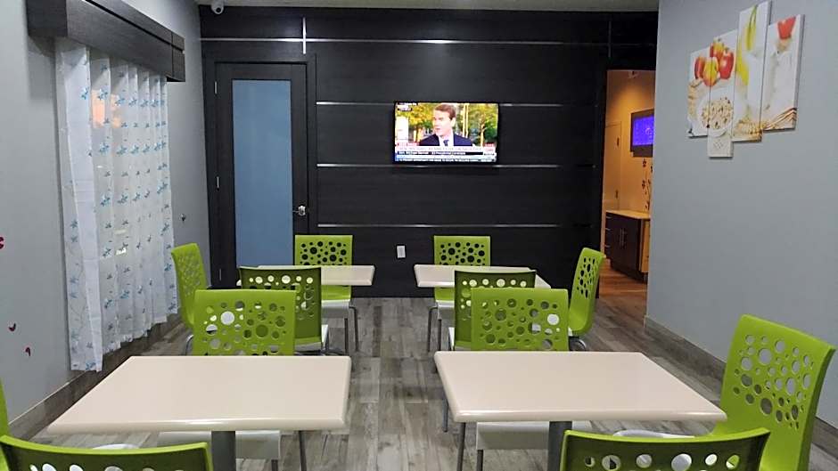 Haven Inn & Suites Downtown Houston.