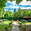 Garten- und Kunsthotel Gabriel City