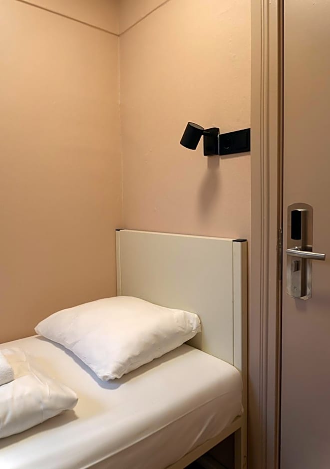 CS Hotel