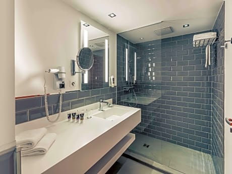 Standard Room with 1 single bed