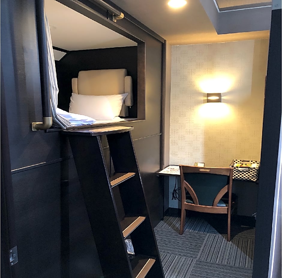 Hotel Palms Tenmonkan