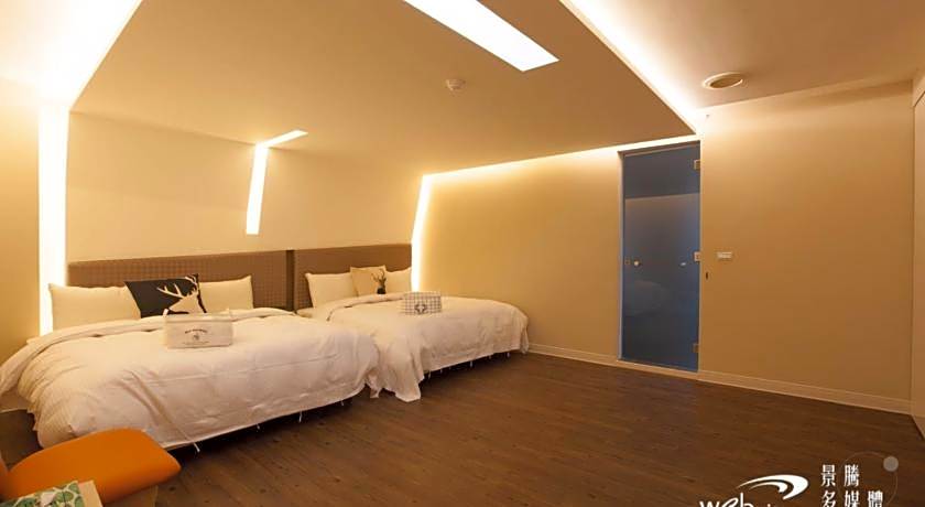 YA-NOLD HOT SPRING HOTEL