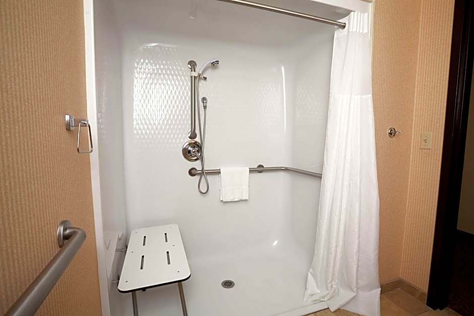 Hampton Inn By Hilton Oneonta, NY