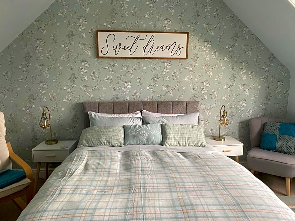 Alpine Cottage – Crieff
