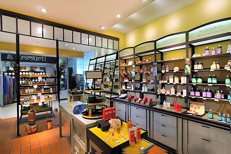 Kupu Kupu Jimbaran Beach Hotel & Spa by L'Occitane