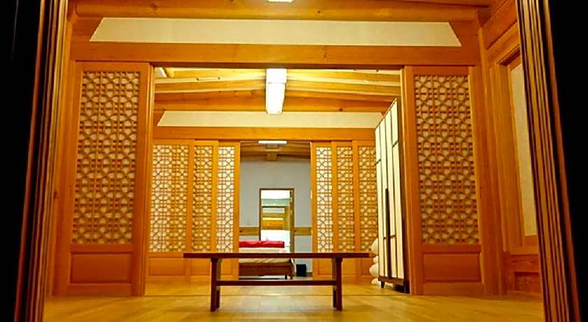 Hwangnamguan Hanok Village