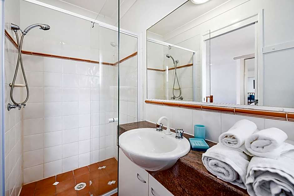 Santa Fe by the Broadwater