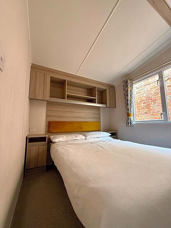 The Trout Van - Beautiful, luxury static caravan