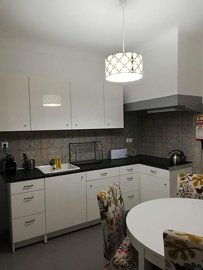 BED&SHOWER Moscavide -Self Check-In