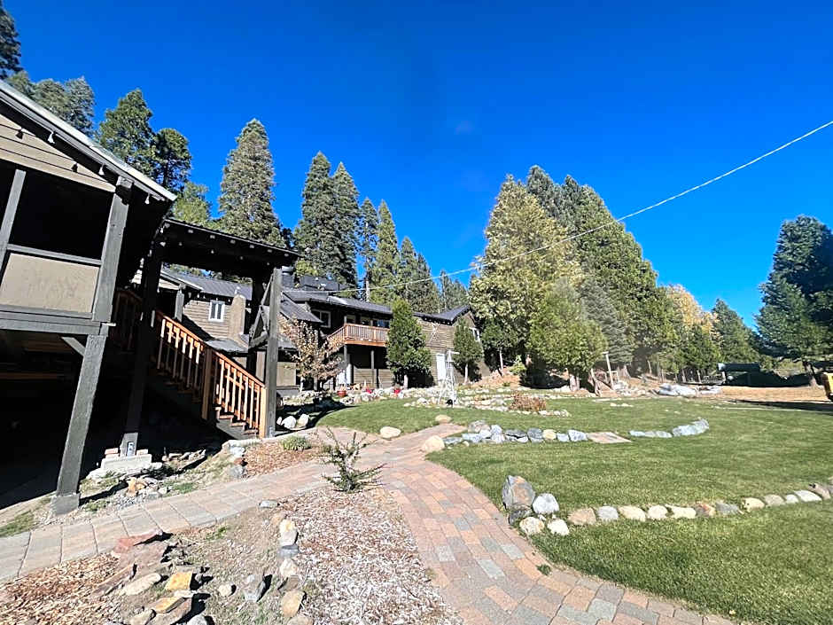 Sierra Woods Lodge