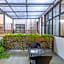 GEM Hotel Ningbo Jiangbei District Hongtang Haide Square
