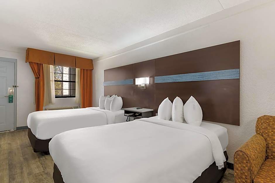 Quality Inn Charlotte Airport